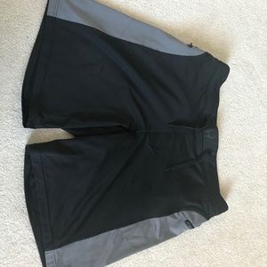Hylete Helix above knee workout shorts